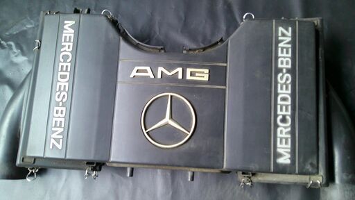 Ｍベンツ119エンジン用エヤクリーナーカバー販売ーAMG.60に装備されていたカバー