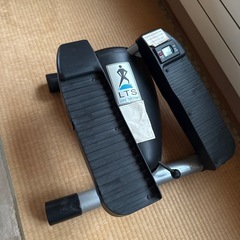 ラテラル・サイ・トレーナーの画像