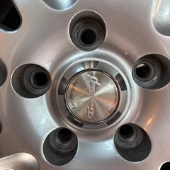205/60R16 の画像