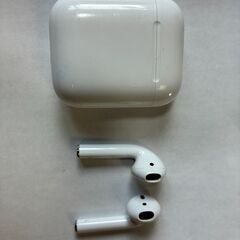 【Apple純正品】AirPods 第1世代　ワイヤレスイヤホンの画像