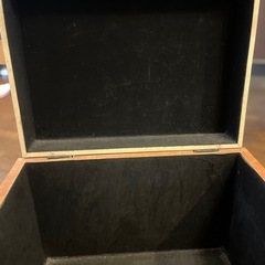 本のデザインのボックスの画像