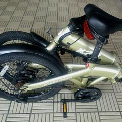 🚴🌀Junk 🌀🚴Pykes peak 20インチ電動アシスト折りたたみ自転車 X20 シマノ製6段変速ギア コンパクト ジャンク品の画像