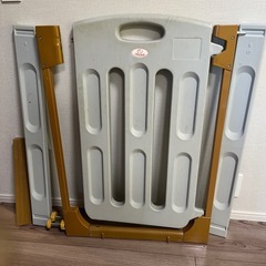 ベビーゲートの画像