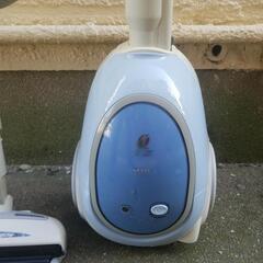 お話し中　良品❗　ターボブラシ付き掃除機の画像