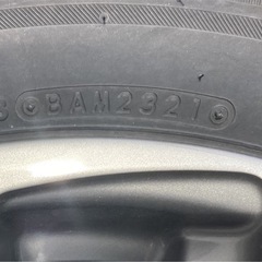 195/65R16 21年製ブリヂストンスタッドレスタイヤの画像
