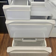 【ジャングルジャングル堺初芝店】　6ヶ月保証付き！！　日立　冷蔵庫　R-S40K　2020年製　堺市（東区　西区　北区　南区　堺区　美原区）高石市　泉大津市　忠岡町　和泉市　松原市　大阪狭山市の画像