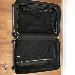 スーツケース　家族旅行　の画像