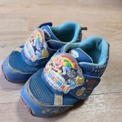 アンパンマン　スニーカー　１６cmの画像