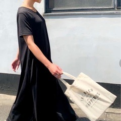 【新品】Aラインゆったりワンピースマキシ丈XL黒の画像