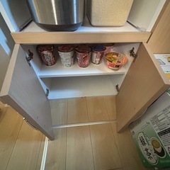 （受け渡し決定）カップボードの画像