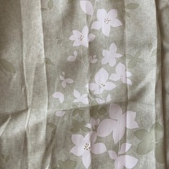 遮光　カーテン　137cm×139cm 2枚の画像