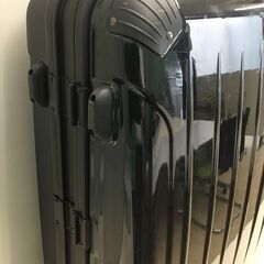 😸【良品】軽量スーツケース大「ESCAPE'S」 ＴＳＡ「３泊～５泊」の画像