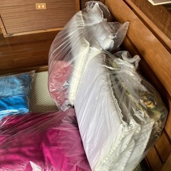 毛布、座布団、シーツの画像