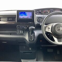 ホンダ Ｎ　ＢＯＸ 　カスタム　Ｇ　Ｌ　ホンダセンシングの画像