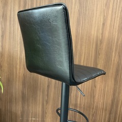 昇降式カウンターチェア ブラックの画像