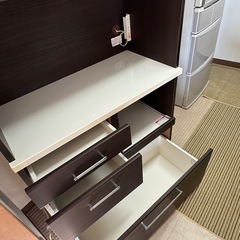 ニトリ食器棚RIPE-90KBS 幅90奥行き43高さ181 (とも) 杉並町の