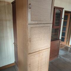 木製ラック スリット扉 収納 木製ロッカー 扉3枚 千葉県の画像