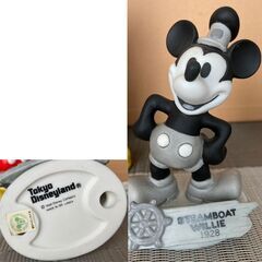 ディズニー ミッキーの陶器人形の画像