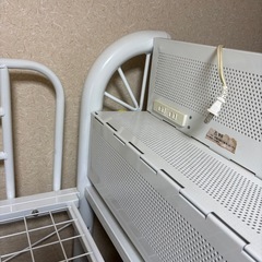 コンセント付きロフトベッドの画像