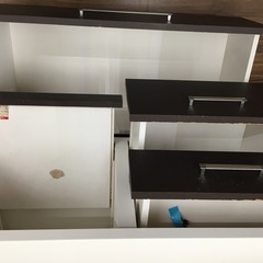 ◎【ジモティー割あり】【ジャングルジャングル守口店】食器棚の画像