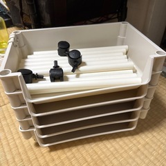 8月末まで受け取りに来てお願いします→5段ラックの画像