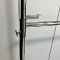 ハンガーラック　高さ調節可能の画像