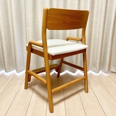
一生紀 キッズ フィオーレ デスク チェア オーク材 ナチュラル 完成品の画像