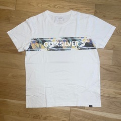 未使用3000円▶︎500円 QUIKSILVER クイックシルバー Tシャツ フロントプリント M 白の画像
