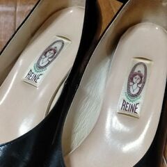 パンプス／REINE／黒色／訳あり／日本製／リボンの画像