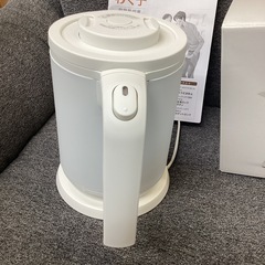 万代店　電気ケトル　2019年 蒸気レス TIGER 説明書付　電気ポットの画像