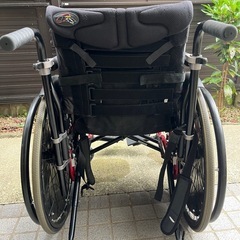 車椅子の画像