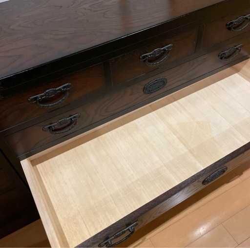 三丸家具工芸衣装箪笥和ダンス二棹