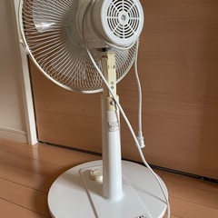 【無料】扇風機　美品　ニトリ　タイマー付きの画像