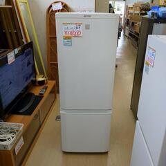 MITSUBISHI 2ドア冷蔵庫 MR-P7EA-KW 168L 2017年製 ホワイト 棚ヒビあり  動作確認済み【浜村鹿野温泉ICから3分 買取本舗、 宮本リサイクル 営業時間9～19時 定休日水曜のみ←連絡できませんm(_ _)m】の画像