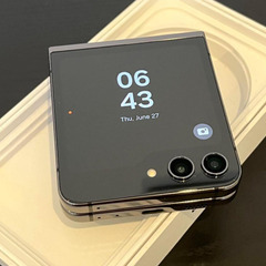 美品　Android Galaxy Flip 5｜256gb｜SIMフリー版の画像