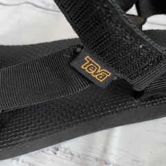 TEVA テバ universal  ストラップサンダルの画像