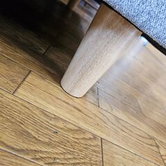 リサイクルショップどりーむ鹿大前店　No.2439　ソファ　2人掛け　グレー　※クッション性△（中のスプリングが出てきています(´;ω;｀)）の画像