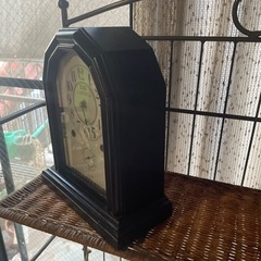 動くか分からない時計の画像