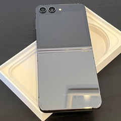 Android Galaxy Flip 4｜128gb｜SIMフリー