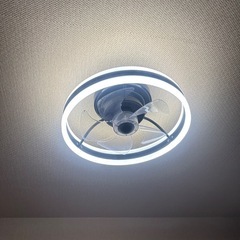 LEDシーリングファン　スマート照明の画像