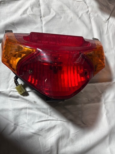 v125g 廃盤希少新品台湾テール(紅白テール) v125g 廃盤希少新品台湾テール(紅白テール) 楽天市場】アドレス