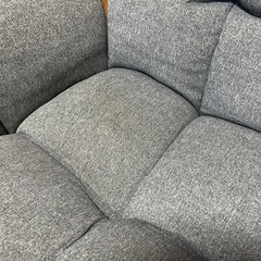 2人掛けのソファ　コンパクトなサイズ感ですが座り心地良しです☺️の画像