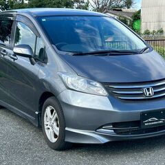 コミコミ🚘車検付！ディーラー車！ドラレコ！8人乗！左パワスラ！法定点検付！フリード！の画像
