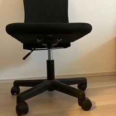 オフィスチェアの画像