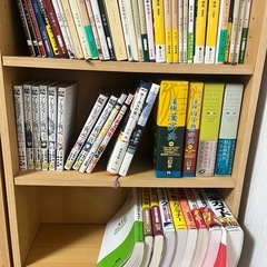 マンガ　本棚の画像