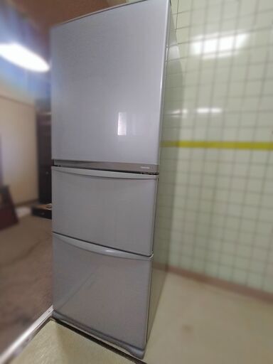再出品【美品・動作良好】東芝 冷蔵庫 GR-G34S 340L 3ドア シルバー TOSHIBA 中古 340L 自動製氷機能搭載 3ドア冷蔵庫 東芝 GR-34ZX