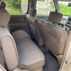 日産キューブの画像