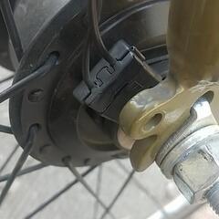 700C クロスバイク 6段変速 オートライト付き ハブダイナモ ボーダーブレイク 自転車の画像