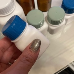 調剤薬局で置いてあった空き容器です　綺麗です　私は未使用の画像