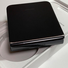 Android Galaxy Flip 4｜128gb｜SIMフリーの画像